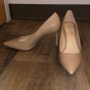 Jessica Simpson Nude Heels